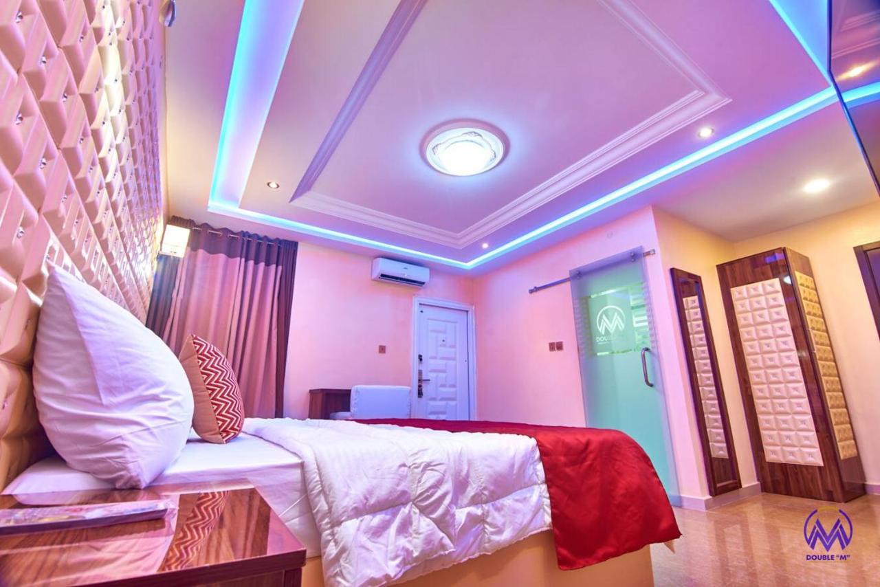 Double M Exquisite Suites And Lounge Lekki Ogombo Exteriér fotografie