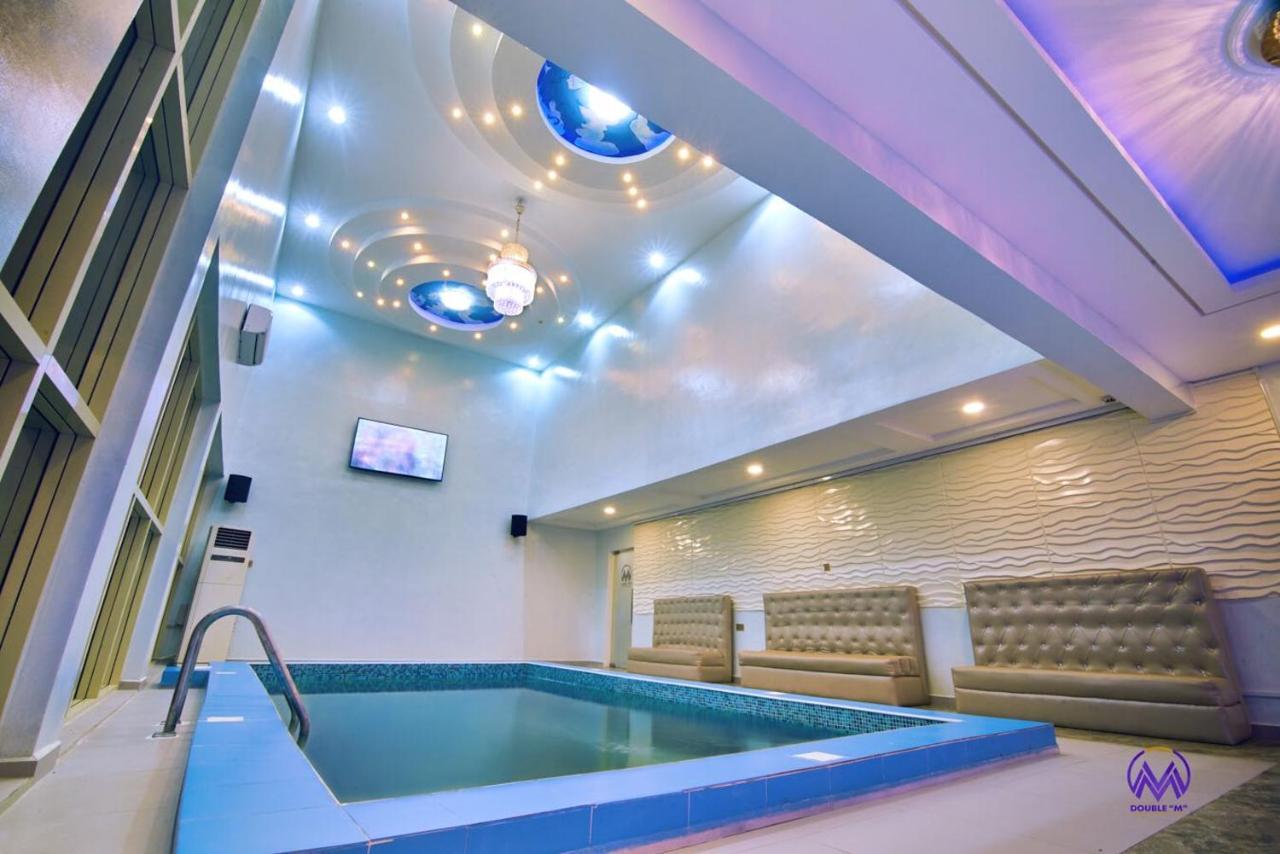 Double M Exquisite Suites And Lounge Lekki Ogombo Exteriér fotografie
