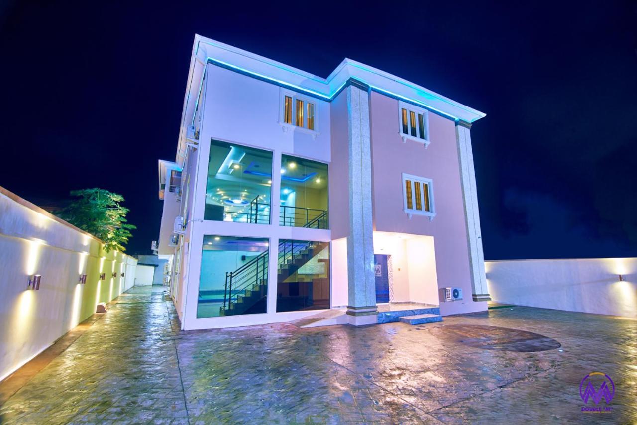 Double M Exquisite Suites And Lounge Lekki Ogombo Exteriér fotografie